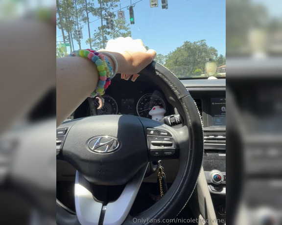 Nicole the Divine aka nicolethedivine Foot Fetish - 07-08-2024 OnlyFans Video - Must be the people in the cars around me lucky day   I love driving