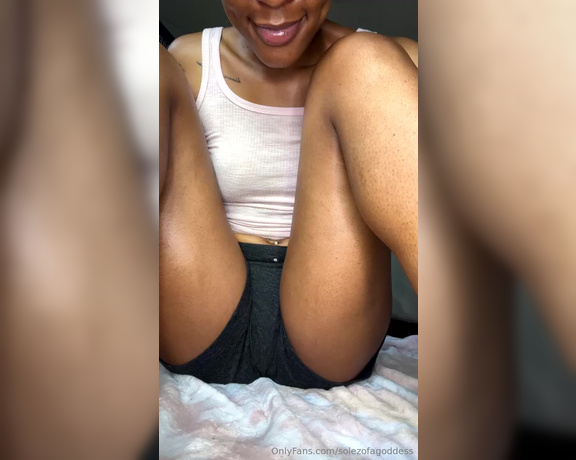 Pretty Solez aka solezofagoddess Foot Fetish - 10-05-2024 OnlyFans Video - Leaked solezofagoddess 94728