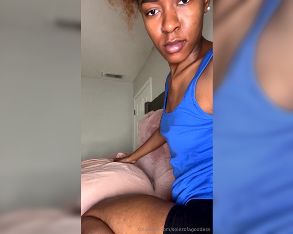 Pretty Solez aka solezofagoddess Foot Fetish - 10-09-2024 OnlyFans Video - Suck on my soft juicy soles and pretty white toes