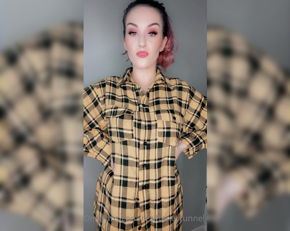 Realhoneytunnelx aka realhoneytunnelx Findom - 01-07-2021 OnlyFans Video - This is probably a first time for you all hearing me speak  Can you tell