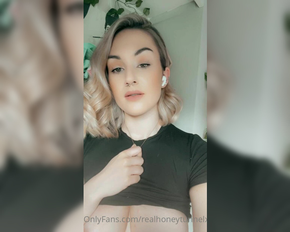 Realhoneytunnelx aka realhoneytunnelx Findom - 06-01-2021 OnlyFans Video - Men in chastity I love them