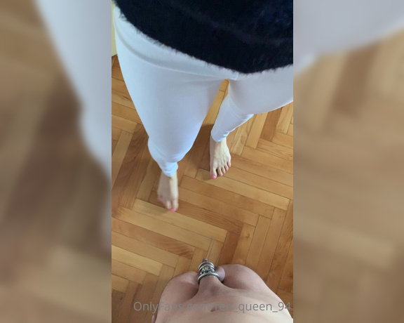 Red  Queen aka red_queen_94 Femdom - 10-03-2020 OnlyFans Video - Day 3 Teasing you with my toes