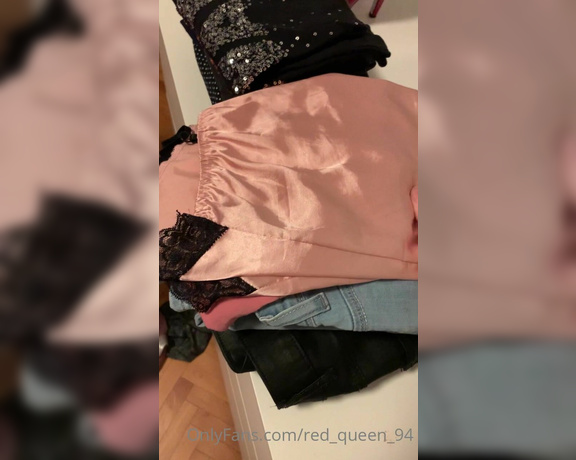 Red  Queen aka red_queen_94 Femdom - 01-16-2021 OnlyFans Video - Humiliating and bullying my bf