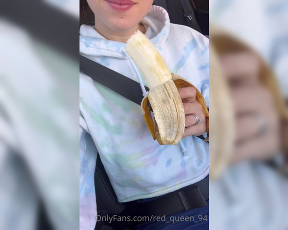 Red  Queen aka red_queen_94 Femdom - 09-02-2022 OnlyFans Video - Off to the airport Im hot even eating a banana