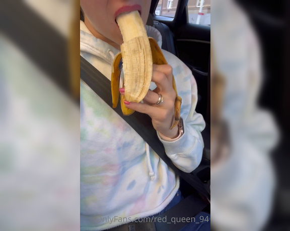 Red  Queen aka red_queen_94 Femdom - 09-02-2022 OnlyFans Video - Off to the airport Im hot even eating a banana