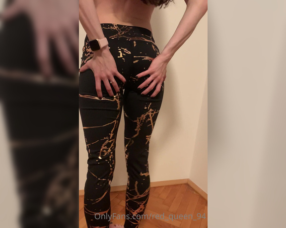 Red  Queen aka red_queen_94 Femdom - 01-07-2021 OnlyFans Video - My new leggings have you mesmerized