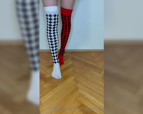 Red  Queen aka red_queen_94 Femdom - 03-22-2021 OnlyFans Video - Say good morning to my feet