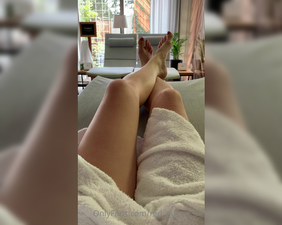 Red  Queen aka red_queen_94 Femdom - 05-01-2023 OnlyFans Video - Enjoying my sub funded relaxing day Feeling weak for my divine feet Feeling weak for the