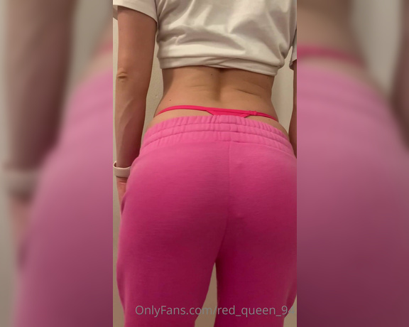 Red  Queen aka red_queen_94 Femdom - 06-12-2023 OnlyFans Video - Whos feeling weak for me Whos going to be that obedient puppy to send Submit to