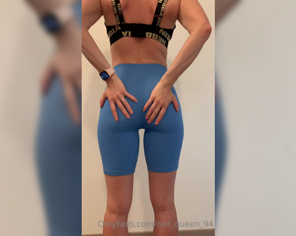 Red  Queen aka red_queen_94 Femdom - 06-23-2023 OnlyFans Video - Do you like my gym wear Would you sniff it right after I get home