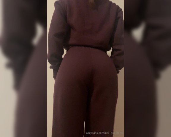 Red  Queen aka red_queen_94 Femdom - 12-17-2023 OnlyFans Video - My ass is powerful You cant look away You cant help it Getting weaker and weaker