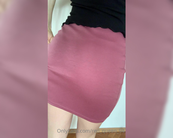 Red  Queen aka red_queen_94 Femdom - 06-19-2020 OnlyFans Video - This is the view youd simply die for