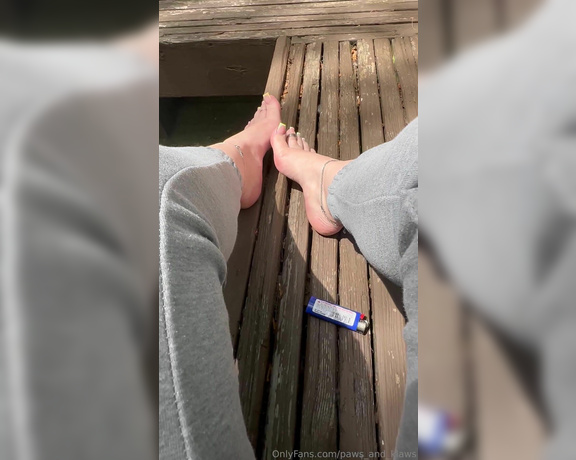 PAWS and KLAWS aka paws_and_klaws Foot Fetish - 05-23-2024 OnlyFans Video - On my lunch break amp figured yall should see the new pedi first  This is