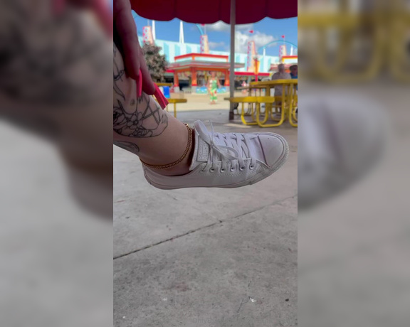 PAWS and KLAWS aka paws_and_klaws Foot Fetish - 06-24-2024 OnlyFans Video - At Cedar Point  airing these sweaty feet out every chance I get