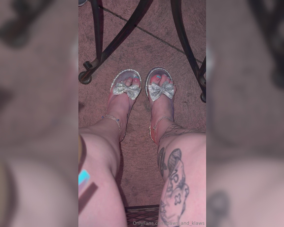 PAWS and KLAWS aka paws_and_klaws Foot Fetish - 07-17-2024 OnlyFans Video - POV you take Ms