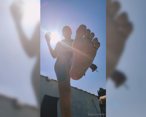 Raposinha Feet aka raposinhafeet Foot Fetish - 12-05-2023 OnlyFans Video - Enrugadinhos