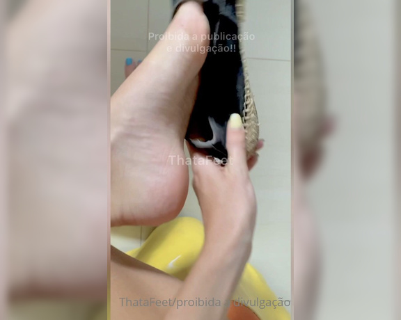 ThatAFeet aka . thatafeet Foot Fetish - 12-11-2020 OnlyFans Video - Uma manhã inteira de alpagartas