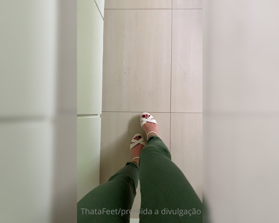 ThatAFeet aka . thatafeet Foot Fetish - 12-06-2020 OnlyFans Video - Aquela no espelho