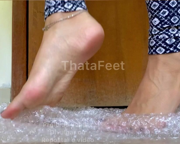 ThatAFeet aka . thatafeet Foot Fetish - 03-21-2021 OnlyFans Video - Estourando as bolhas