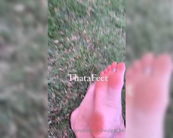 ThatAFeet aka . thatafeet Foot Fetish - 04-22-2021 OnlyFans Video - Depois de andar descalca na terra