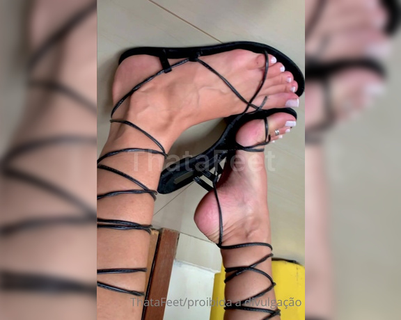 ThatAFeet aka . thatafeet Foot Fetish - 09-29-2021 OnlyFans Video - amo essa sandalia