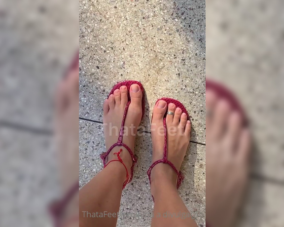 ThatAFeet aka . thatafeet Foot Fetish - 07-26-2023 OnlyFans Video - Close na rua sem esmalte