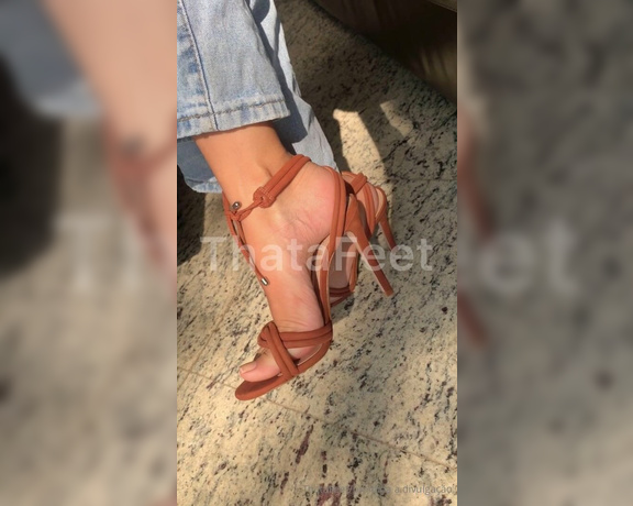 ThatAFeet aka . thatafeet Foot Fetish - 10-09-2024 OnlyFans Video - Sem esmalte  qual será a próxima cor