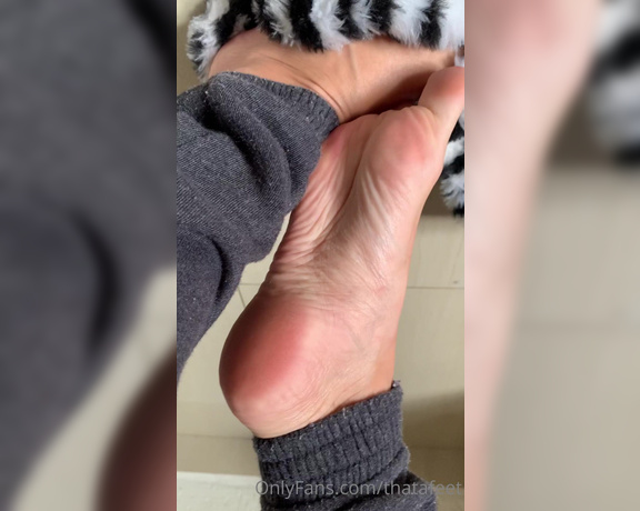 ThatAFeet aka . thatafeet Foot Fetish - 08-01-2020 OnlyFans Video - Leaked . thatafeet 2751