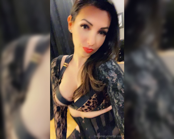 Domina Lynnette aka dominachicago Femdom - 02-19-2024 OnlyFans Video - Worship and obey