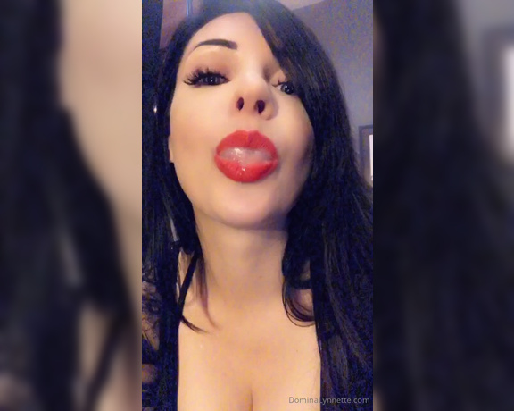 Domina Lynnette aka dominachicago Femdom - 07-31-2024 OnlyFans Video - Beg for my spit