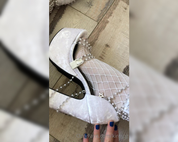 Kiro Queen aka kirojpg Femdom - 02-23-2024 OnlyFans Video - White fishnets with white heels  so innocent