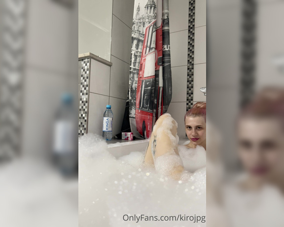 Kiro Queen aka kirojpg Femdom - 08-28-2022 OnlyFans Video - Take a bath with me