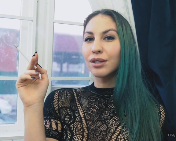 Neena De Ville aka neenadeville Femdom - 04-13-2020 OnlyFans Video - A sexy little smokingfetish video I shot a while back while my hair was still blue