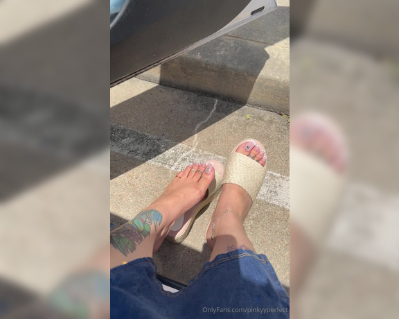 Pinky Perfect aka pinkyyperfect Foot Fetish - 06-23-2024 OnlyFans Video - Call me sparkle