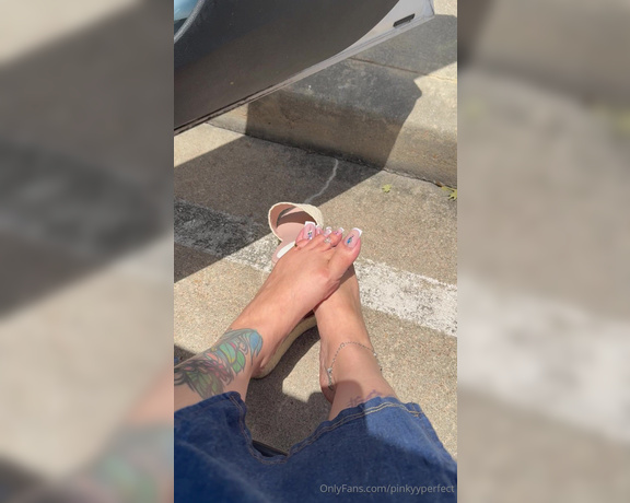 Pinky Perfect aka pinkyyperfect Foot Fetish - 06-23-2024 OnlyFans Video - Call me sparkle