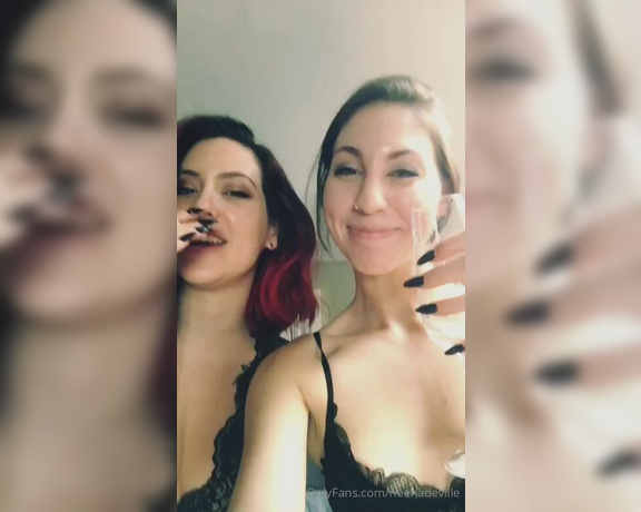 Neena De Ville aka neenadeville Femdom - 04-15-2020 OnlyFans Video - Smoke, soft lips and champagne