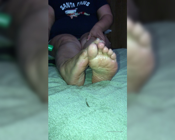 PreciousDigits aka preciousdigits Foot Fetish - 12-19-2019 OnlyFans Video - A treat for you guys