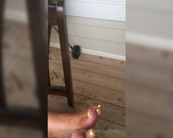 PreciousDigits aka preciousdigits Foot Fetish - 07-02-2021 OnlyFans Video - Yellow Toes already thinking about my next pedi Hmmm