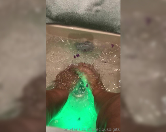 PreciousDigits aka preciousdigits Foot Fetish - 05-15-2019 OnlyFans Video - One thing I Love, getting pampered Yes Please ManiPedi Treats is an easy way to get