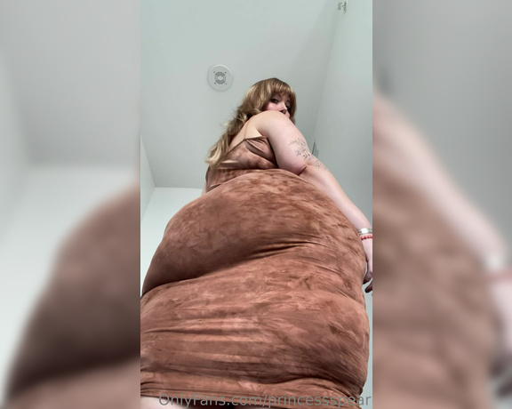 Princess Pear aka princessspear Findom - 03-10-2023 OnlyFans Video - Im ready to sit this phat ass on your face