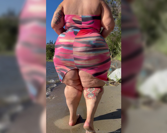 Princess Pear aka princessspear Findom - 06-12-2024 OnlyFans Video - Beach walks