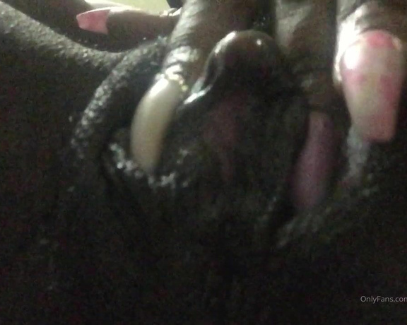 Tastethecocoa aka tastethecocoa Foot Fetish - 09-24-2019 OnlyFans Video - Mmm I had anal training this morning