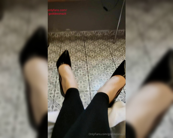 Goddess Nazli aka goddessnazli Femdom - 05-17-2024 OnlyFans Video - STILETTO WORSHIP  DEEPFEET