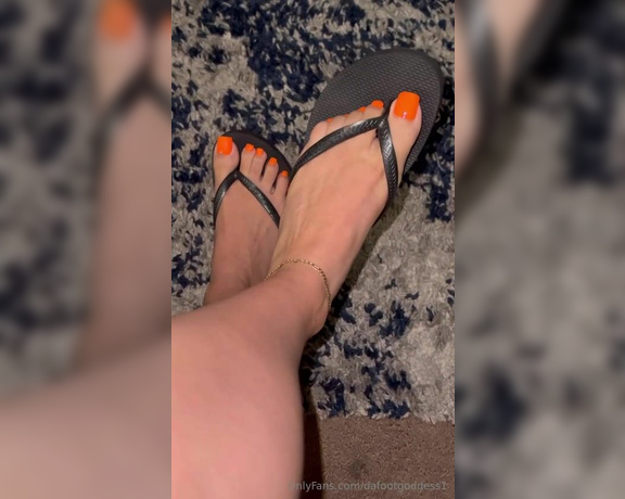 Da Foot Goddess aka dafootgoddess1 Foot Fetish - 07-14-2024 OnlyFans Video - new pedicure  matte orange with glossy french tips what do you think