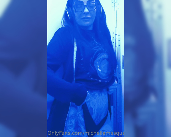 Michelle Masque aka michellemasque Findom - 01-13-2023 OnlyFans Video - Getting on a plane today