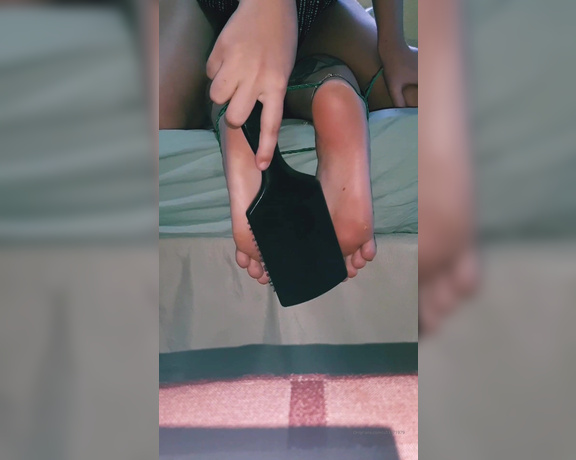 MissSexyFeet aka misssexyfeet2 Foot Fetish - 03-02-2020 OnlyFans Video - tickle, tickle n tickle