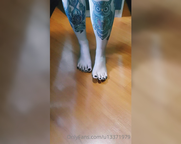 MissSexyFeet aka misssexyfeet2 Foot Fetish - 05-17-2020 OnlyFans Video - Having so much fun with my playdoh