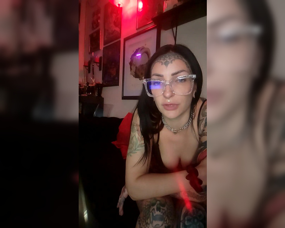 Michelle Masque aka michellemasque Findom - 06-13-2024 OnlyFans Video - Stream started at 06132024 0126 am Weekly live stream happening on Wednesday this week