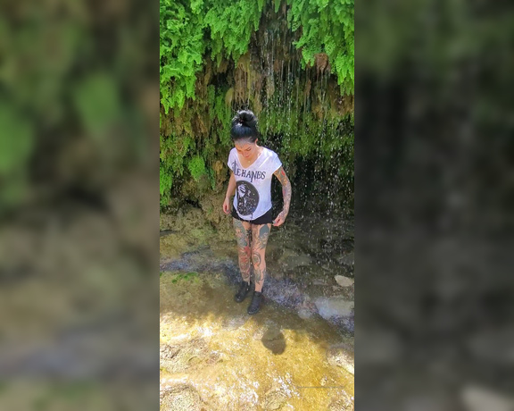 Michelle Masque aka michellemasque Findom - 06-22-2020 OnlyFans Video - Playing in waterfalls spend Summer Solstice hiking and swimming