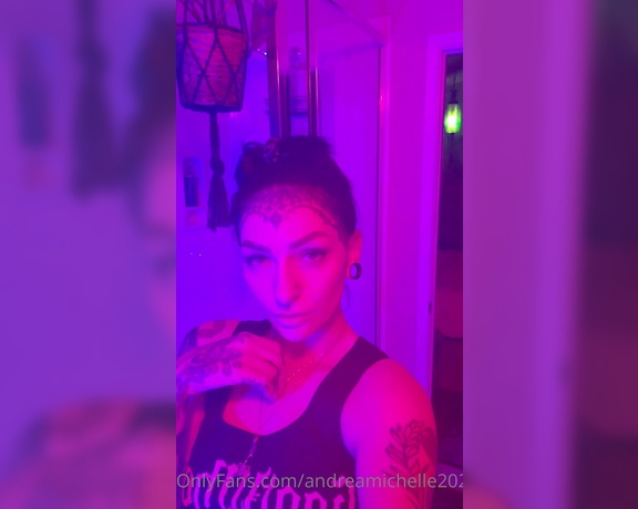 Michelle Masque aka michellemasque Findom - 07-27-2020 OnlyFans Video - Ive perfected the lighting in my bathroom